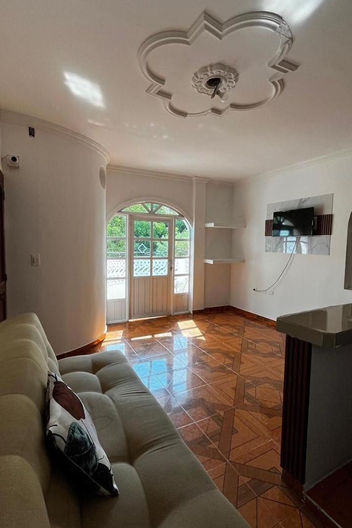 Apartamento Hermoso Y Amplio Muy Bien Ubicado En La Castellana
